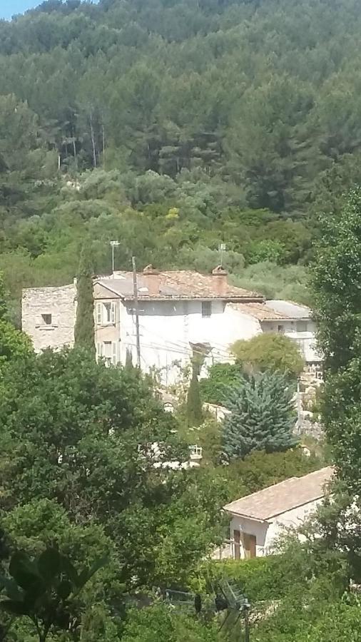 Appartement Dans Hameau Provencal 阿洛 外观 照片