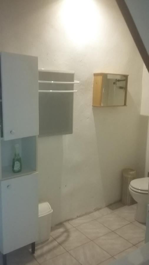 Appartement Dans Hameau Provencal 阿洛 外观 照片